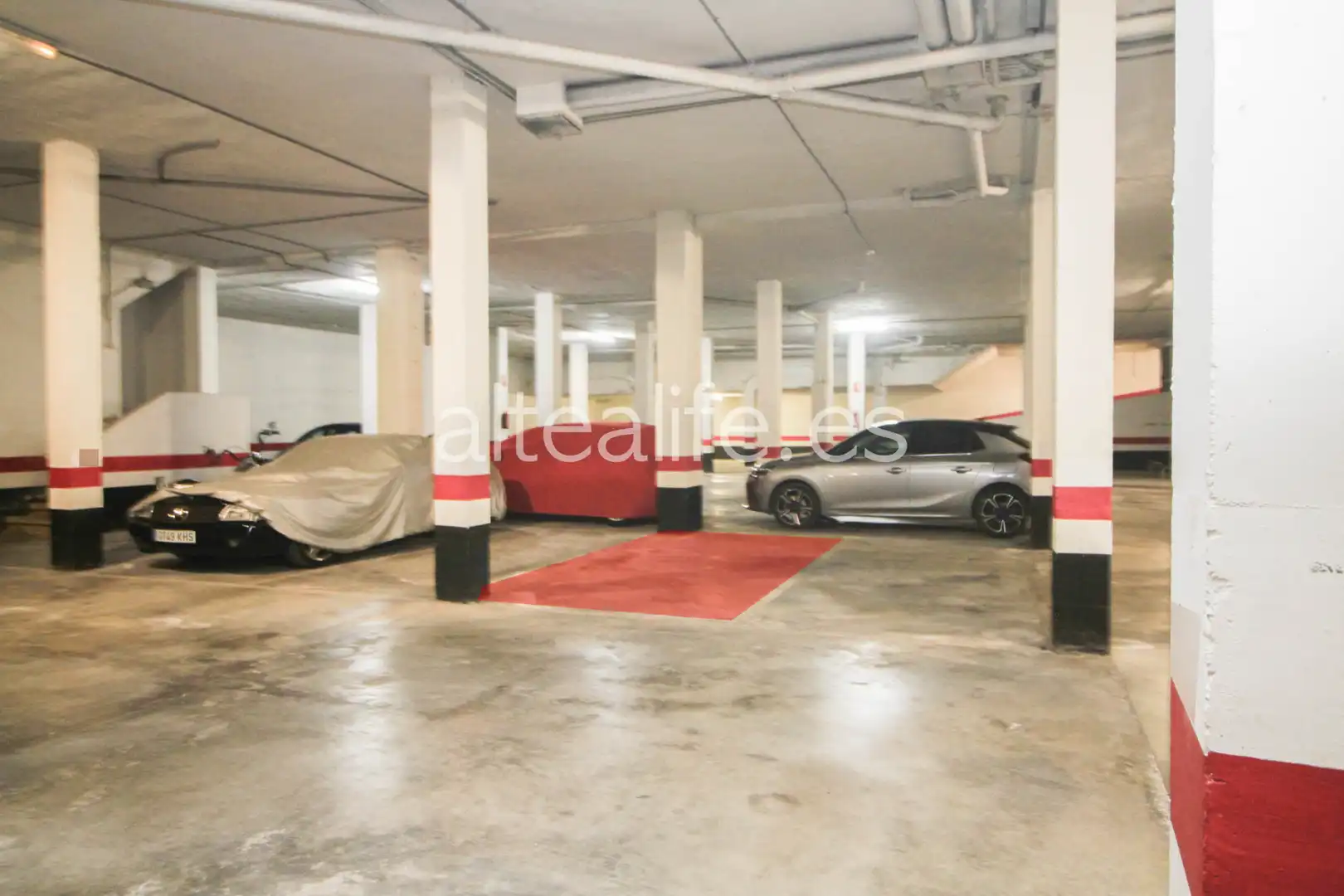Garage for rent in N/A, Altea ciudad