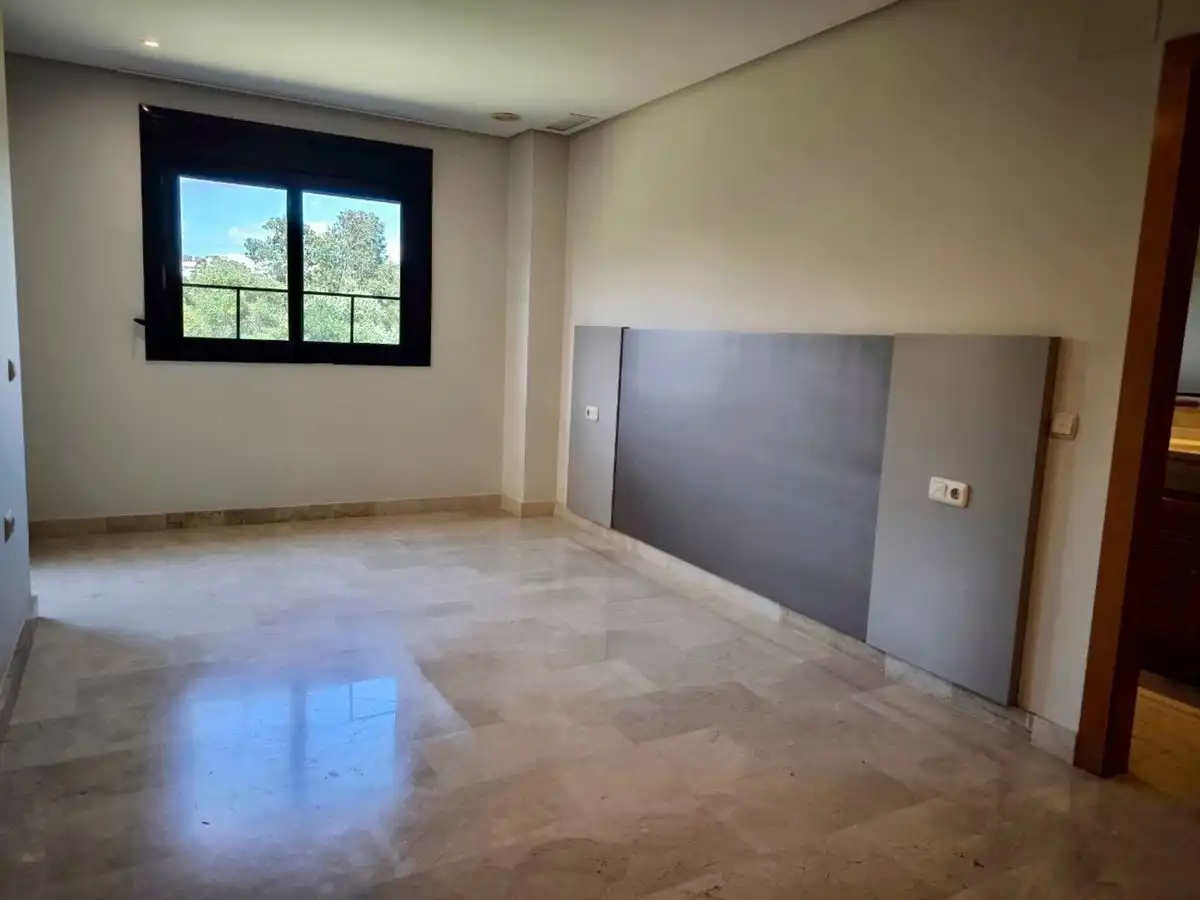 Àtic amb ascensor en venda a Nueva Andalucía, imagen 24