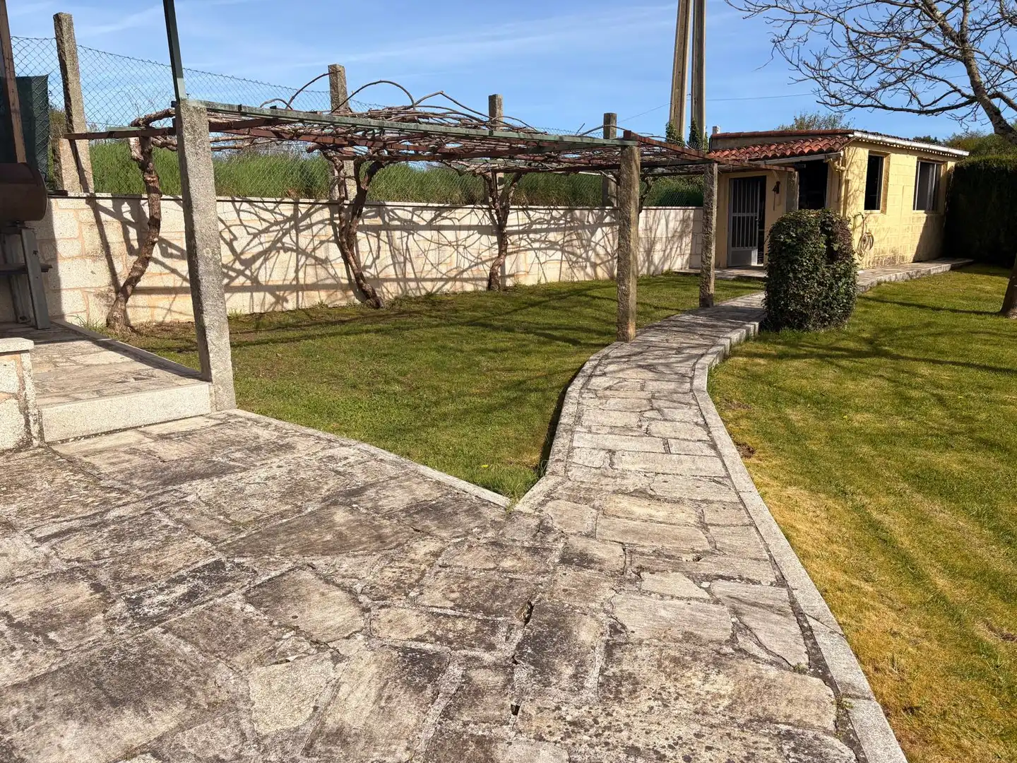 Terraza de Casa o chalet en venta en Santiago de Compostela  con Calefacción, Jardín privado y Terraza