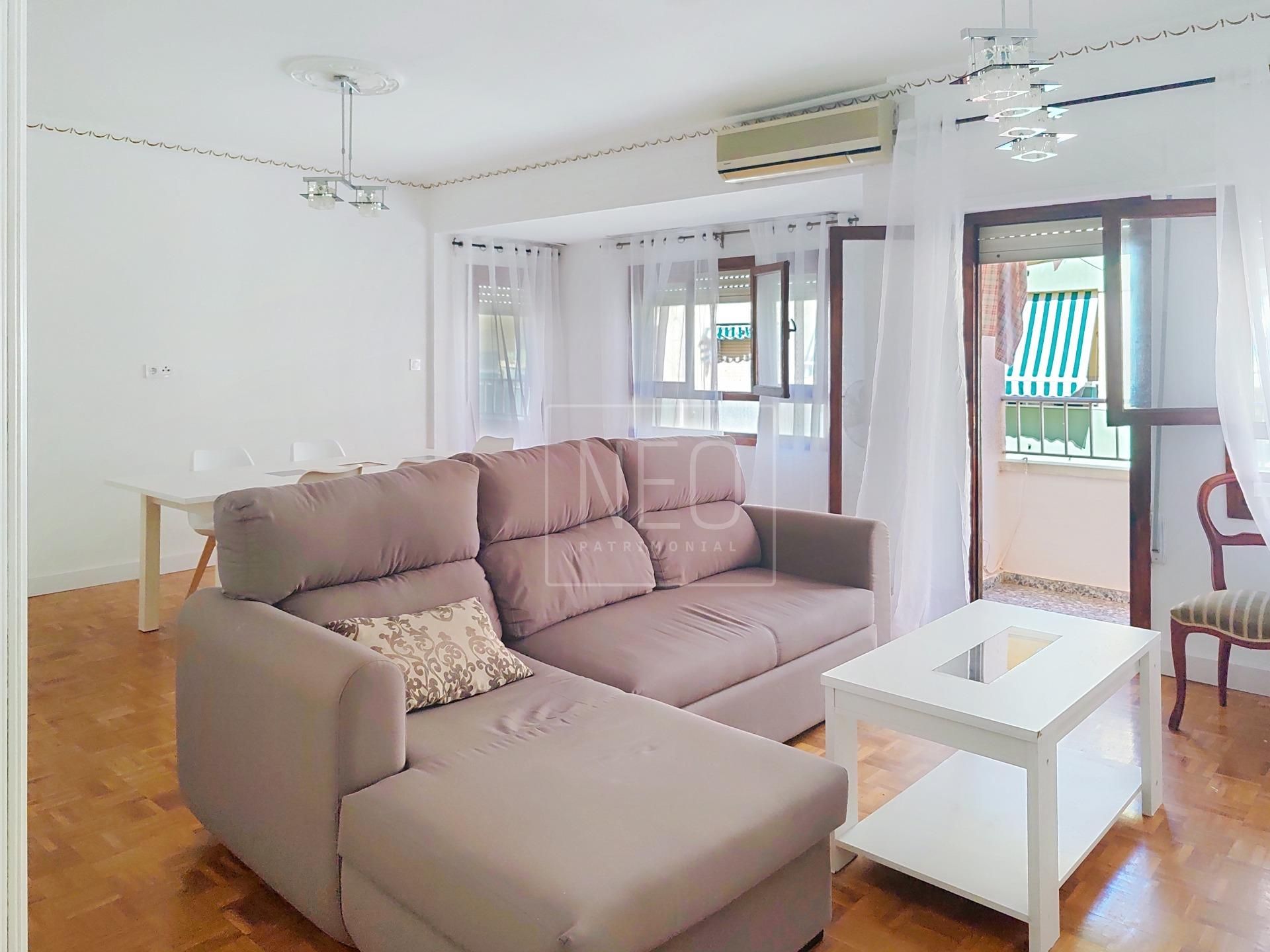 Sala d'estar de Pis en venda en Gandia amb Aire condicionat, Calefacció i Terrassa