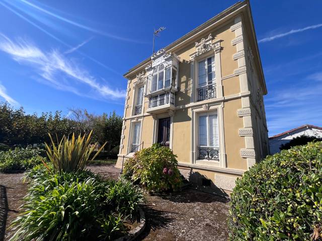 Casa-chalet en Venta en Luanco - Calle Isla de la Erbosa en Luanco - Aramar - Antromero