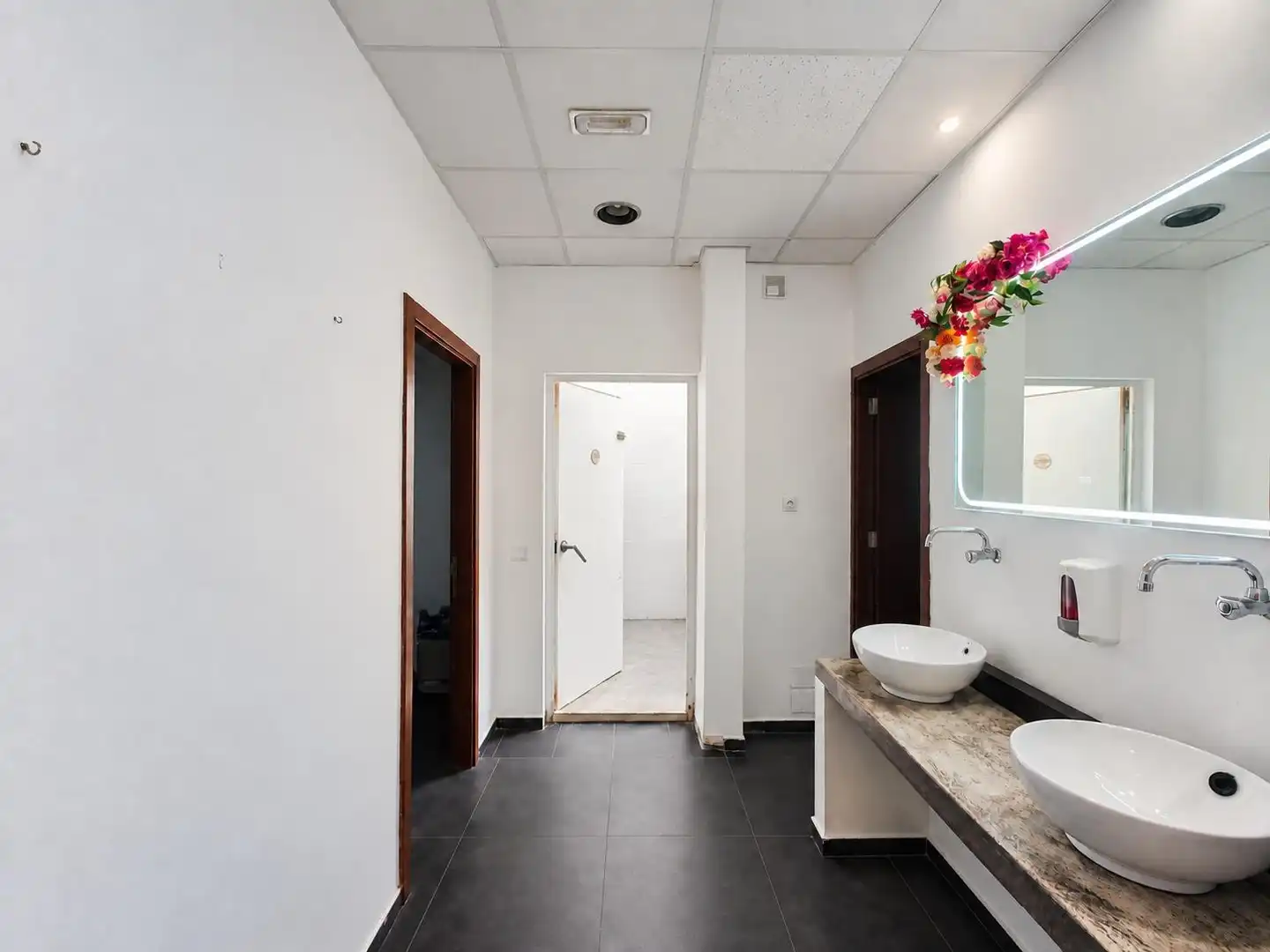 Local comercial en alquiler en SENADOR CASTILLO OLIVARES, imagen 23