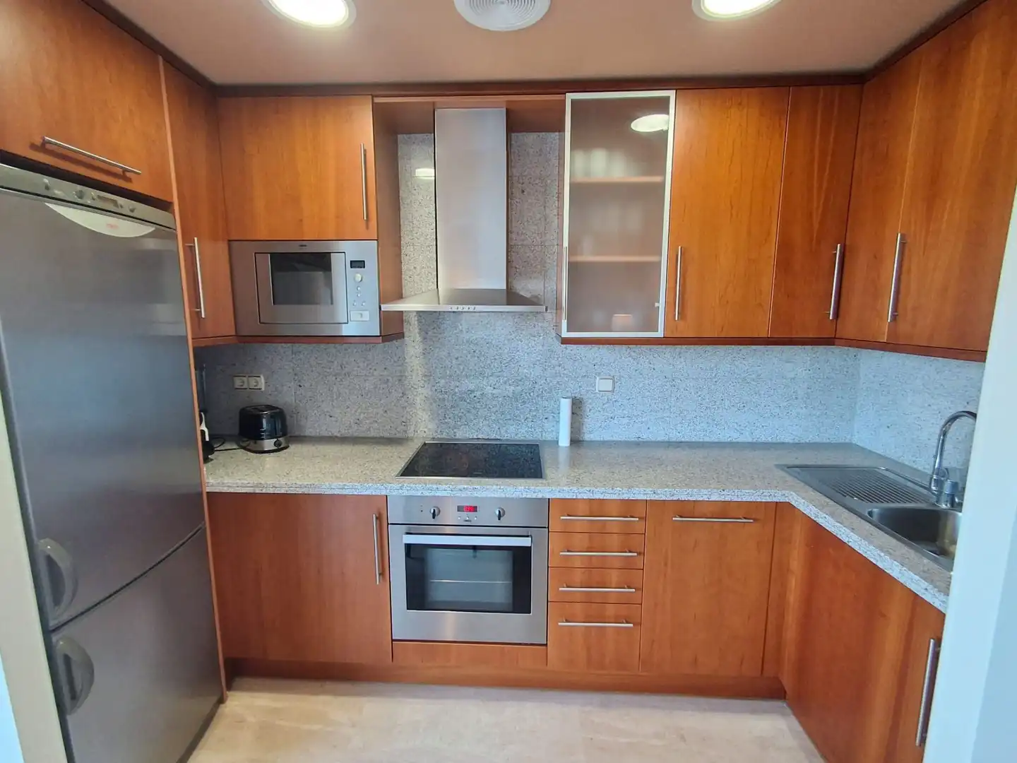 Küche von Wohnung zum Verkauf in L'Ampolla mit Klimaanlage, Heizung und Terrasse