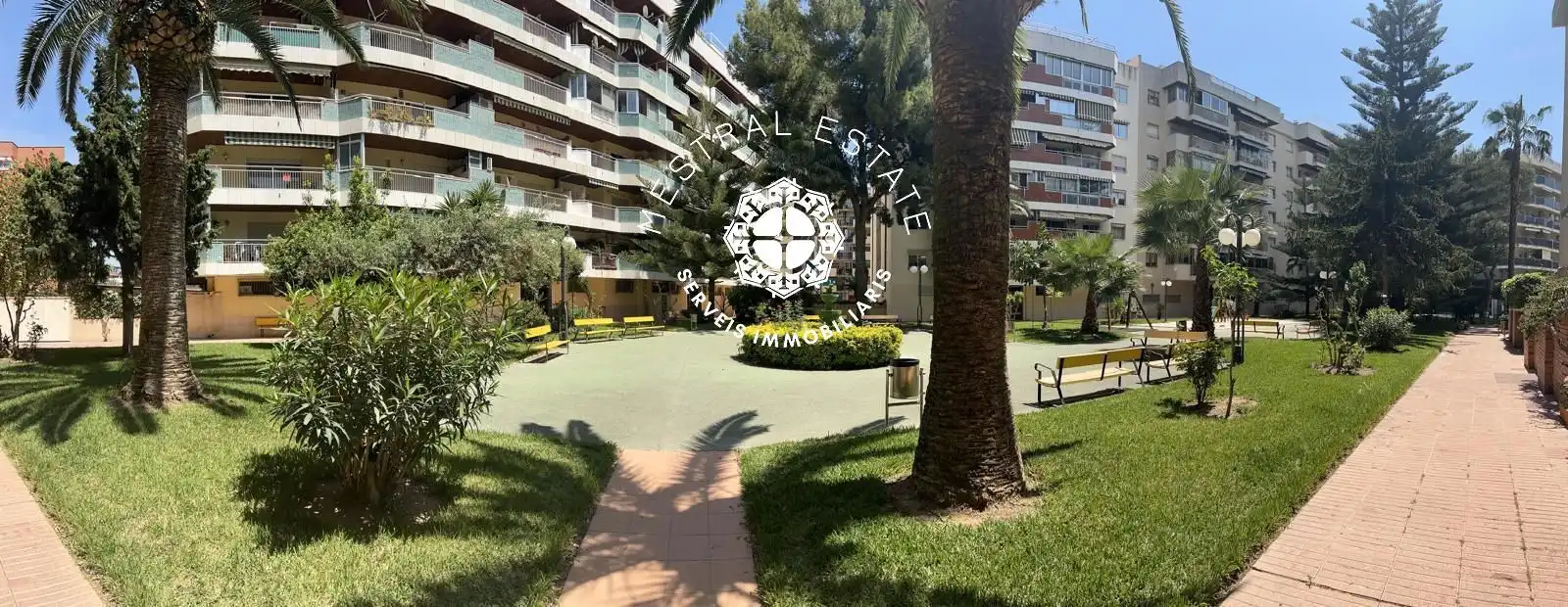 Vista exterior de Piso en venta en Salou con Aire acondicionado, Calefacción y Terraza