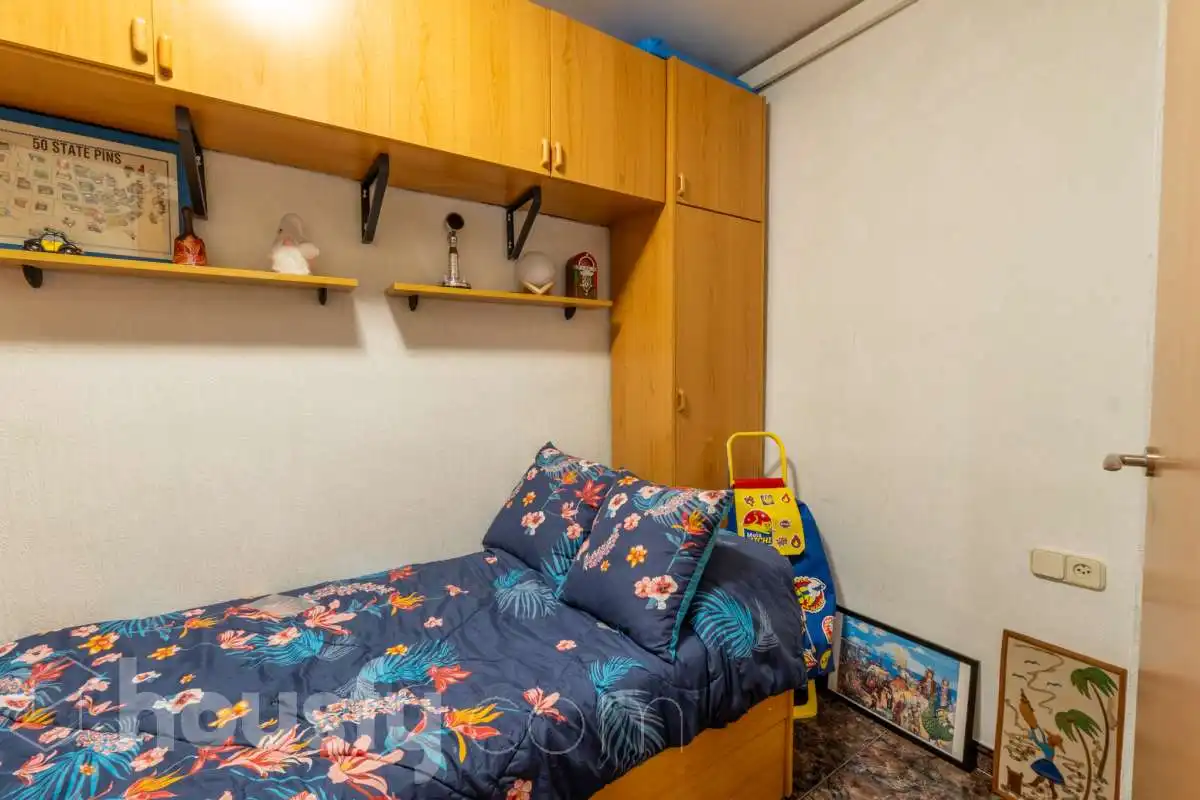 Bedroom of Flat for sale in Vilanova i la Geltrú  with Air Conditioner and Balcony