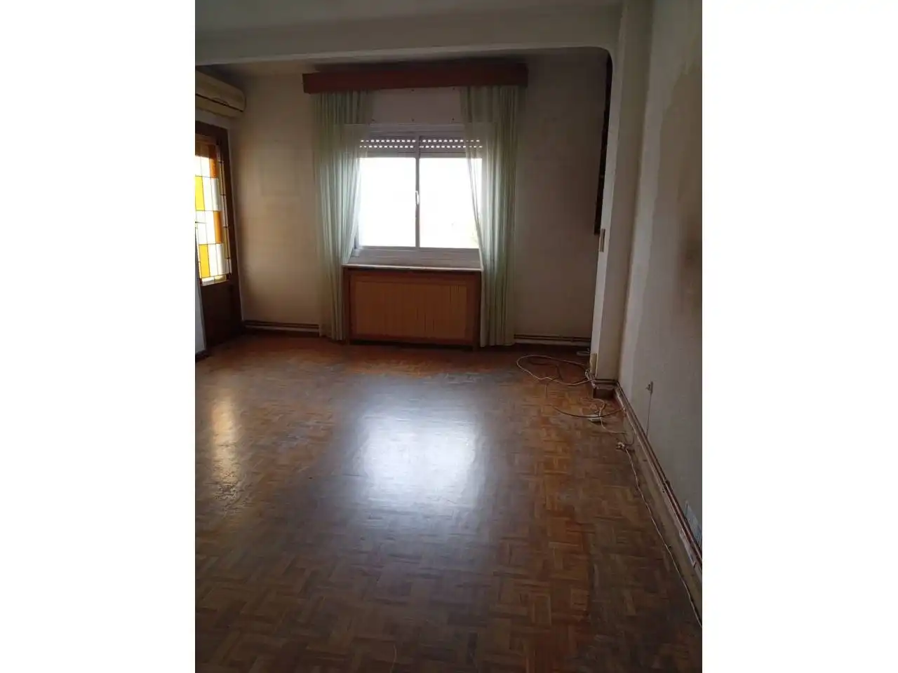 Sala de estar de Piso en venta en Ciudad Real con Aire acondicionado, Calefacción y Parquet