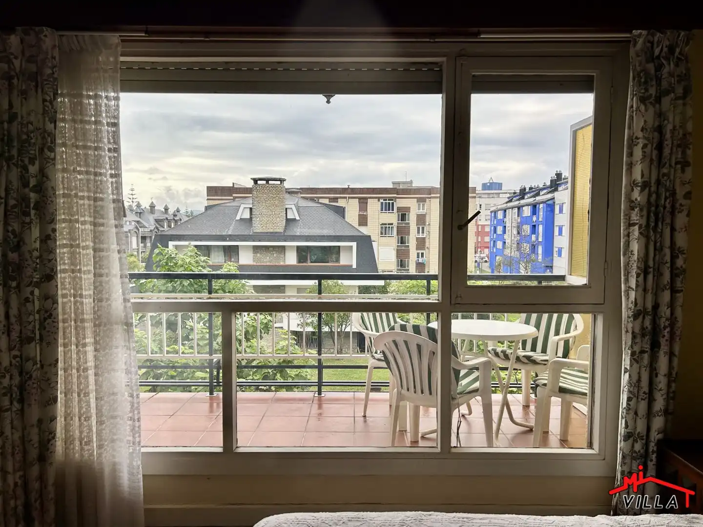 Vista exterior de Piso en venta en Laredo con Terraza y Amueblado