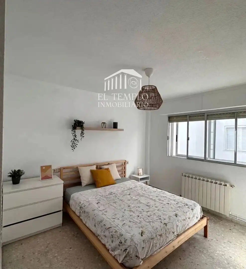 Schlafzimmer von Wohnung zum Verkauf in Onil mit Heizung