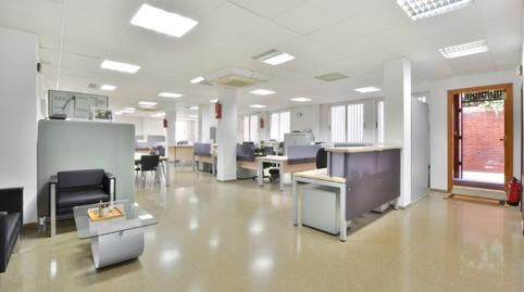 Foto 2 de Oficina en venta en Sant Joan Despí - Av Lluis Companys, Torreblanca, Barcelona