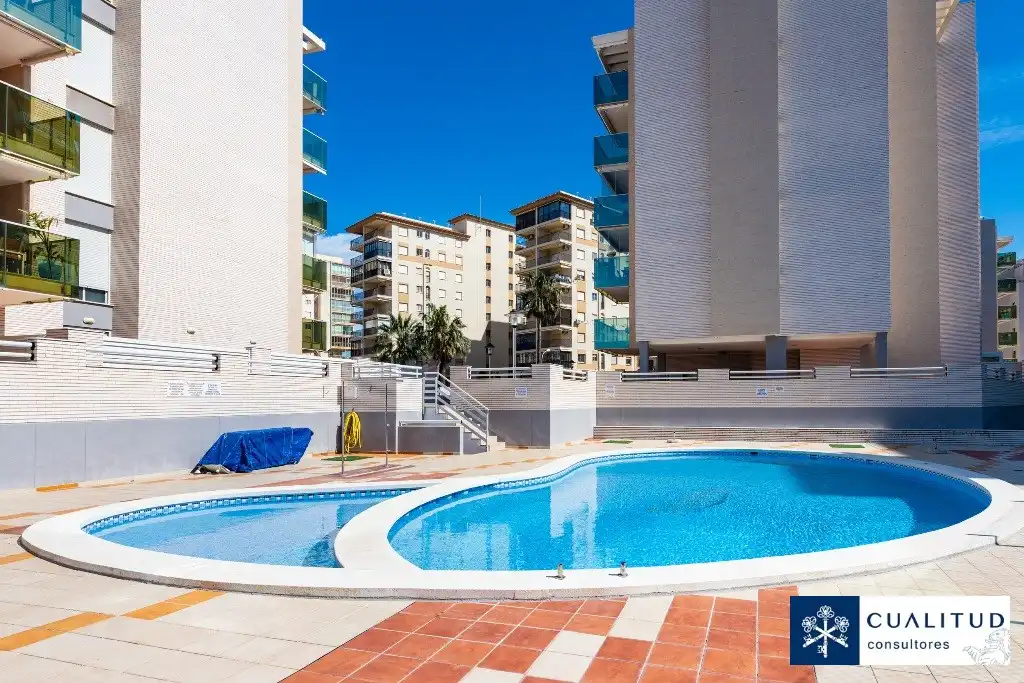 Swimming pool of Flat for sale in Benicasim / Benicàssim  with Storage room