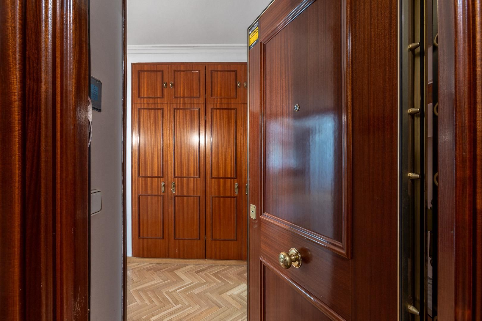 Pis en venda en  Madrid Capital amb Aire condicionat, Calefacció i Jardí privat