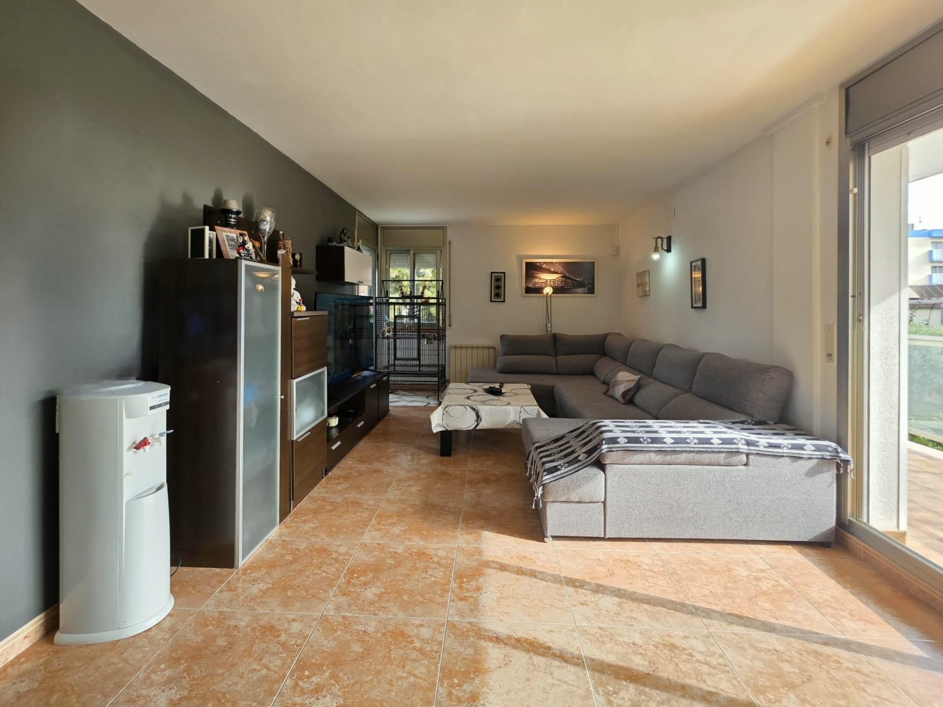 Sala d'estar de Pis en venda en Salou amb Calefacció, Terrassa i Piscina comunitària