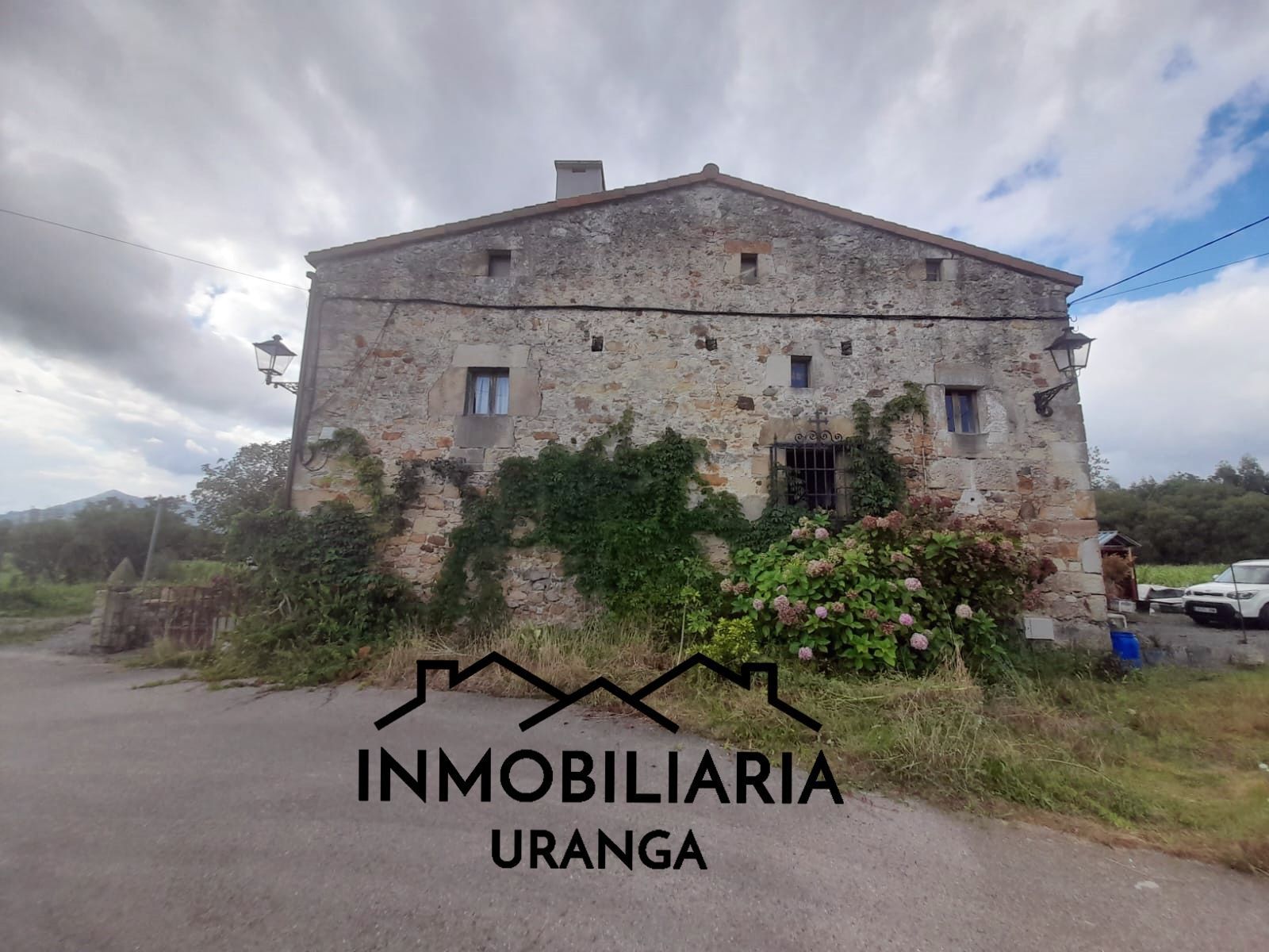 Casa o xalet en venda en Bárcena de Cicero amb Terrassa