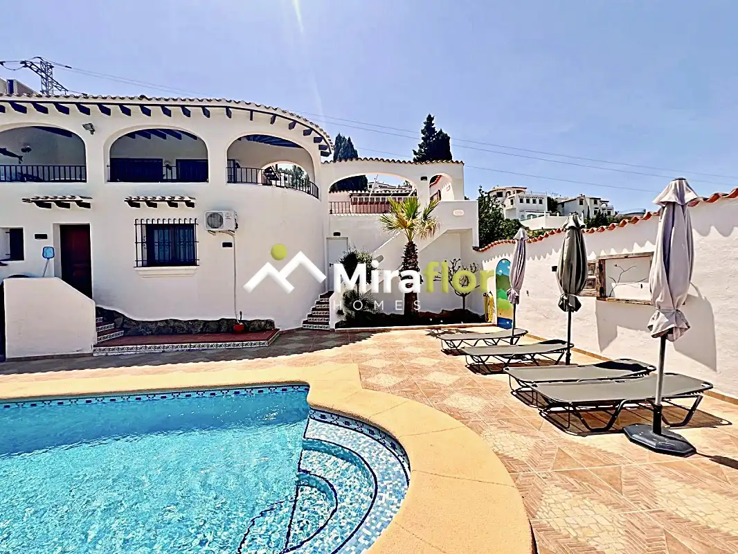 Villa mit Terrasse zum Verkauf in Pego, imagen 2