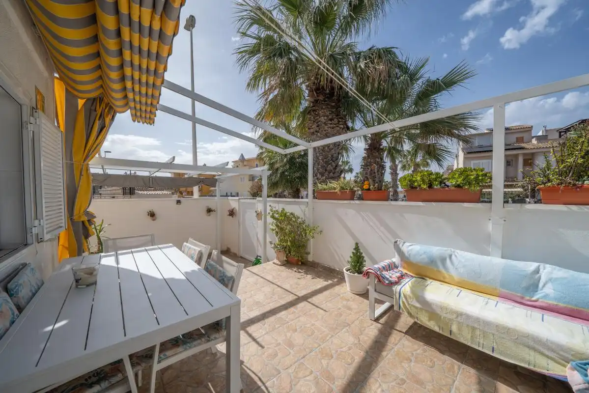 Terraza de Casa adosada en venta en Santa Pola con Aire acondicionado, Calefacción y Jardín privado