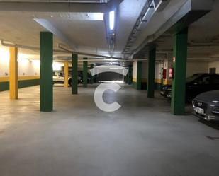Parking of Garage to rent in Tona