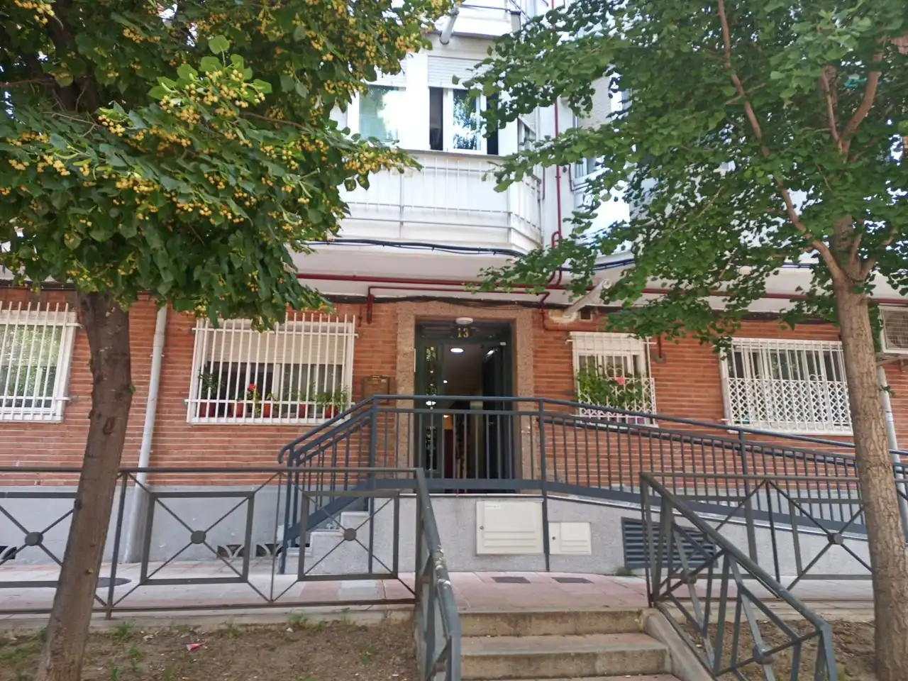 Vista exterior de Pis en venda en Getafe amb Aire condicionat, Calefacció i Terrassa