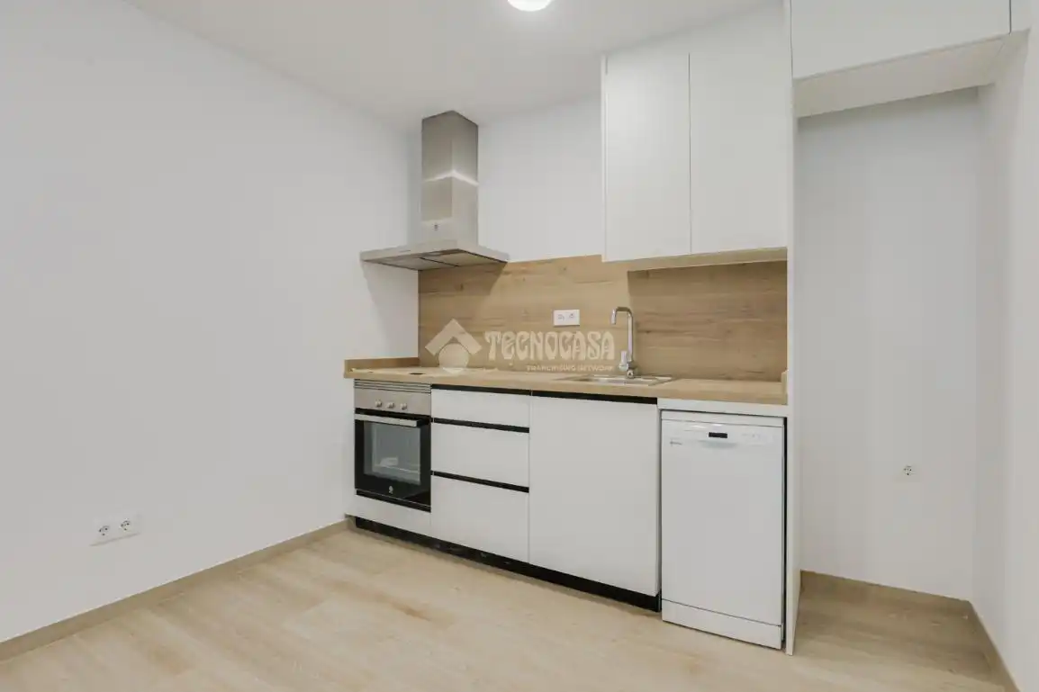Piso en venta en Salut - Lloreda, imagen 3