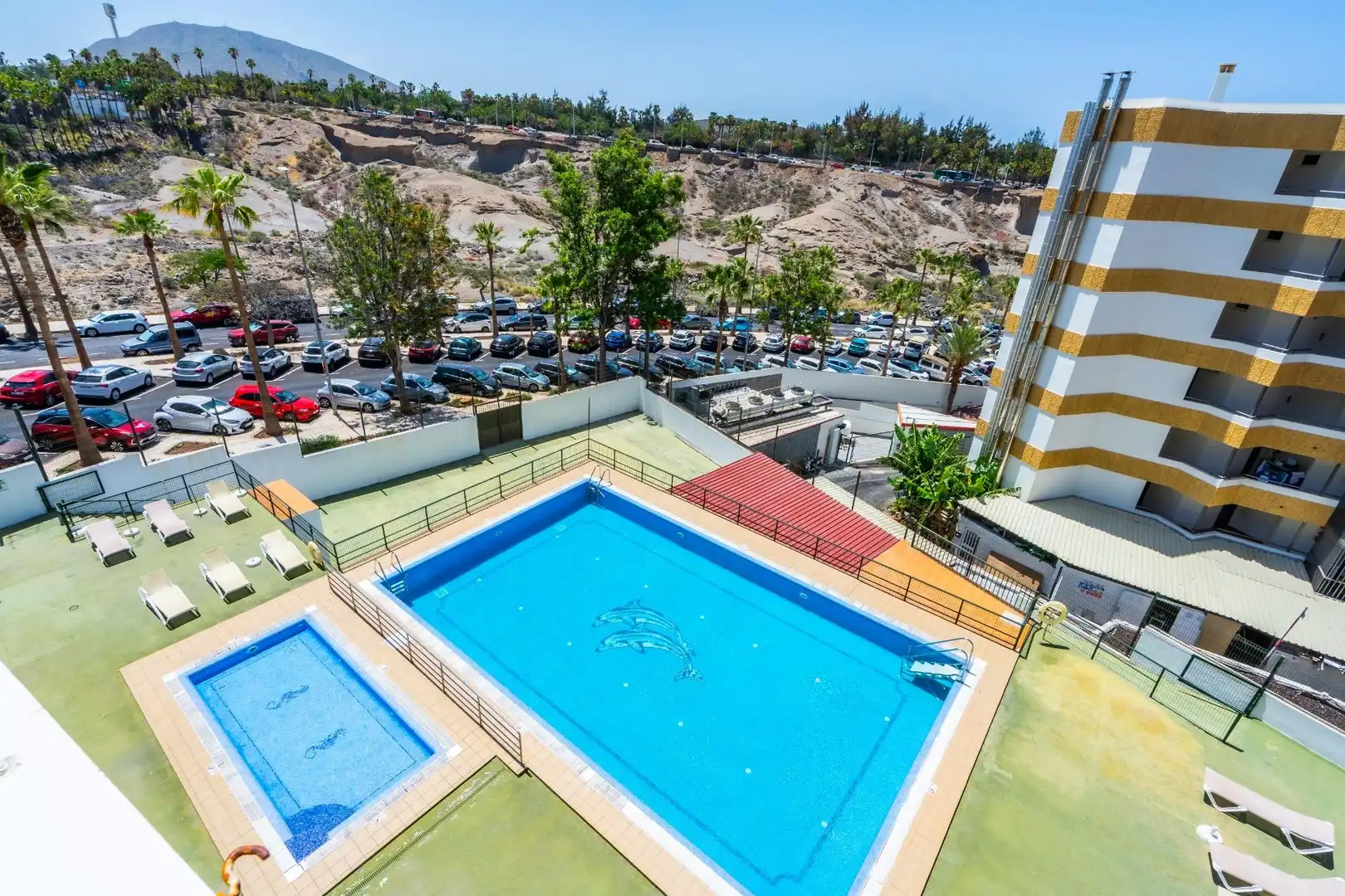 Piscina de Pis en venda en Adeje amb Piscina comunitària