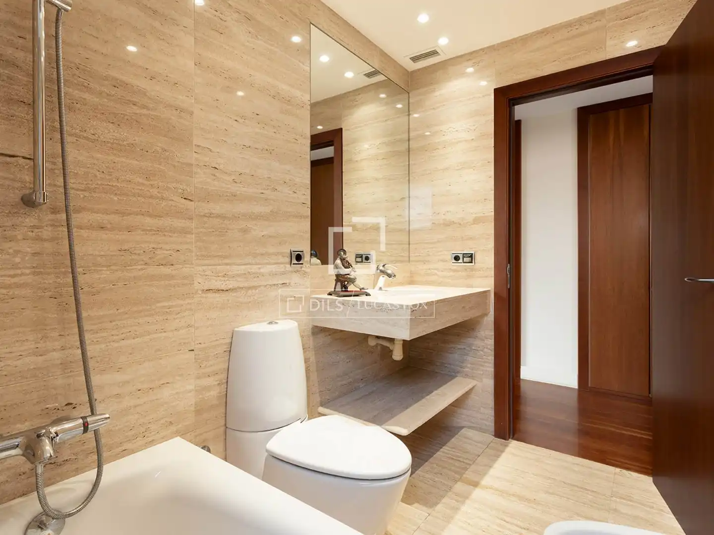 Baño de Piso de alquiler en Sarrià - Sant Gervasi