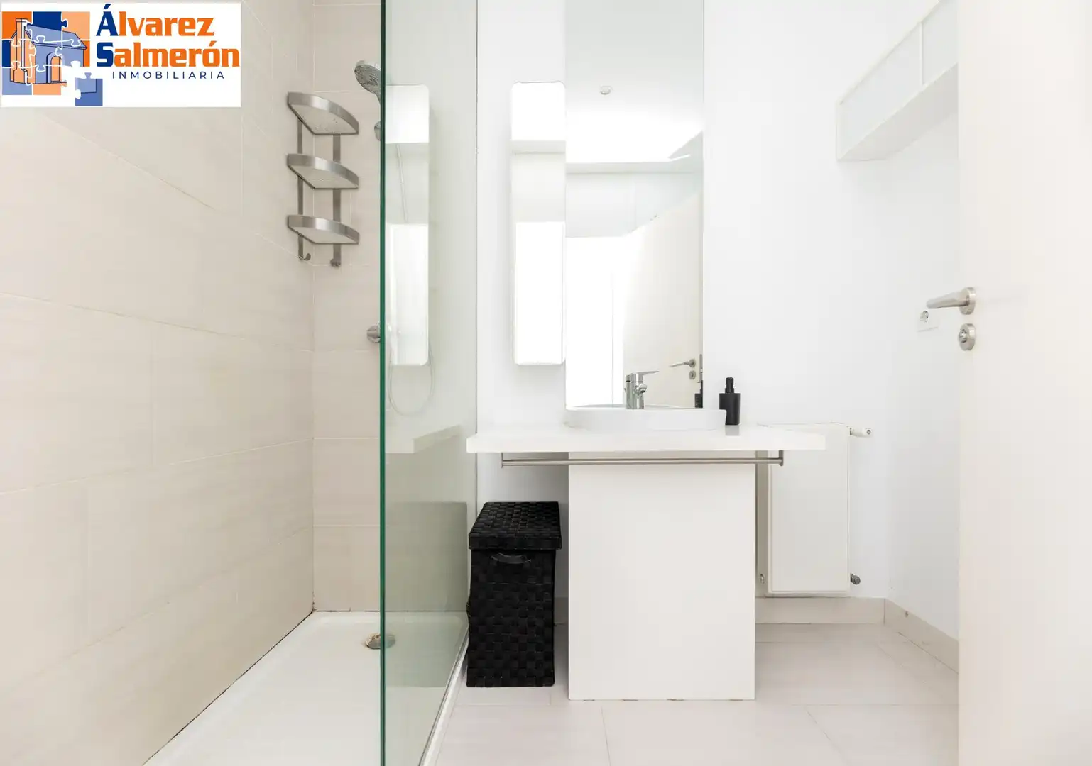 Bathroom of Detached homes for sale in Albolote  with Air Conditioner, Heating and Private garden