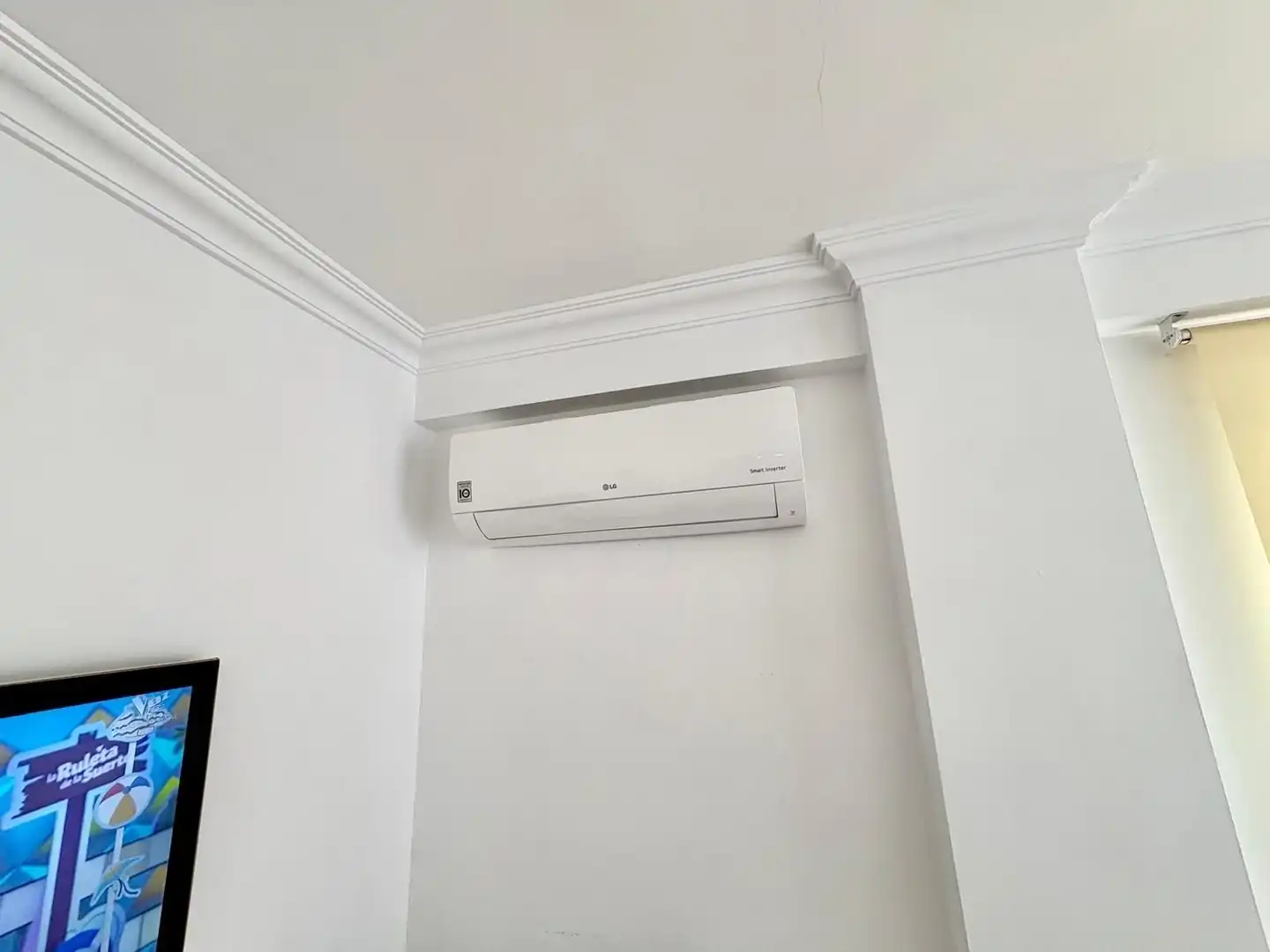 Bedroom of Apartments for rent in Vélez-Málaga  with Air Conditioner, Storage room and Community pool