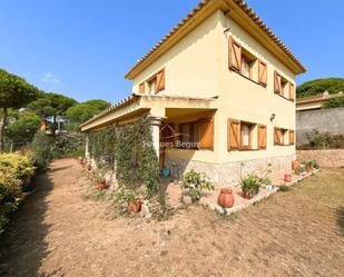 Vista exterior de Casa o xalet en venda en Palafrugell amb Terrassa