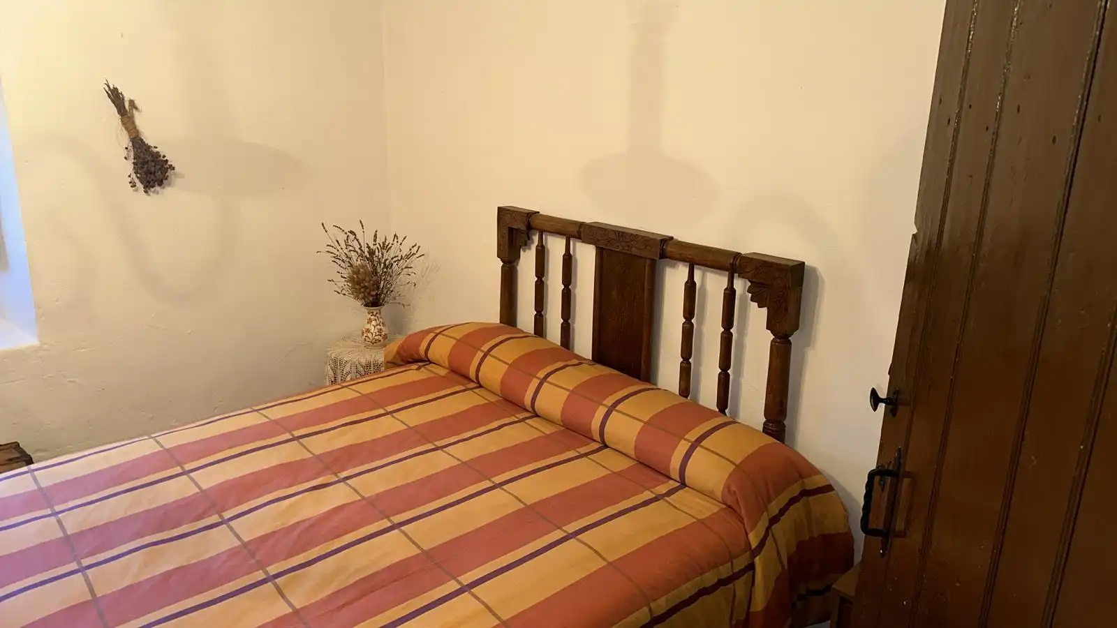 Bedroom of Houses for sale in Alcalá la Real  with Heating, Private garden and Furnished