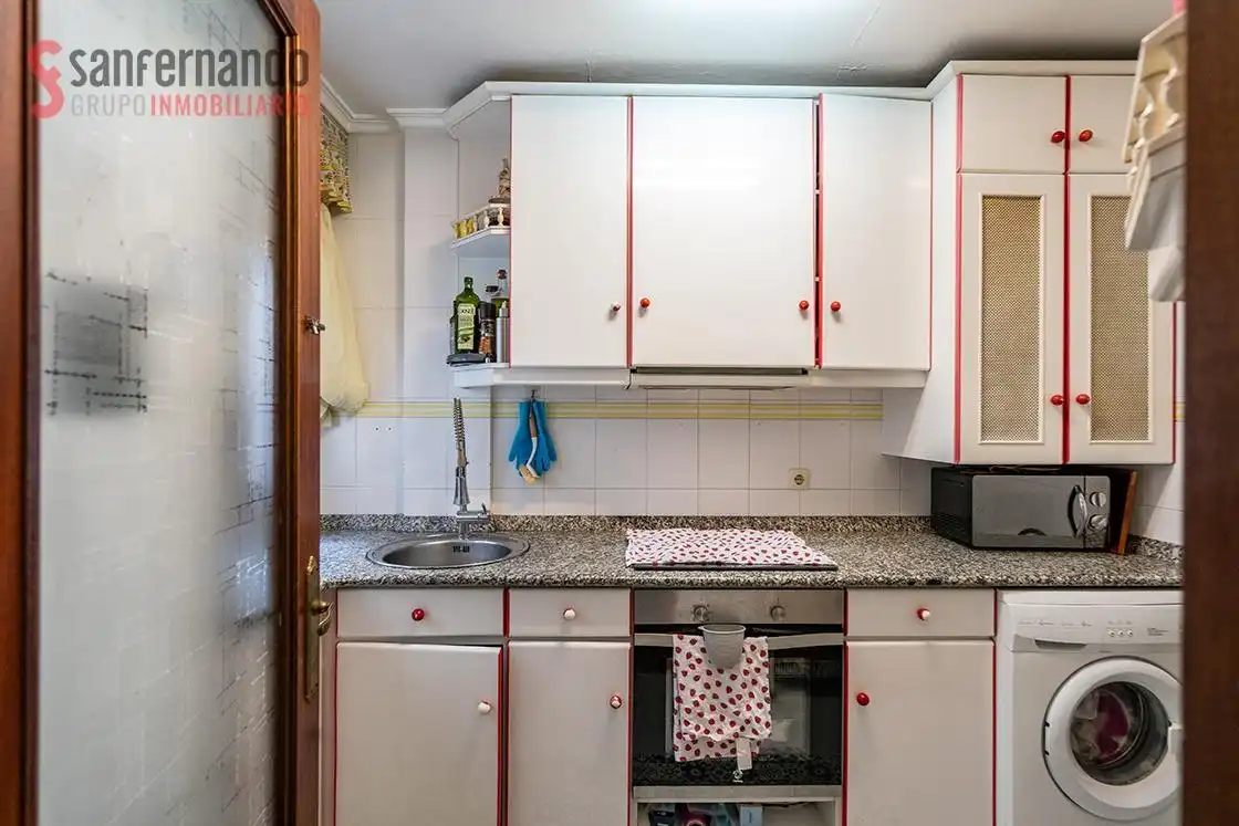 Cocina de Piso en venta en Cartes con Calefacción
