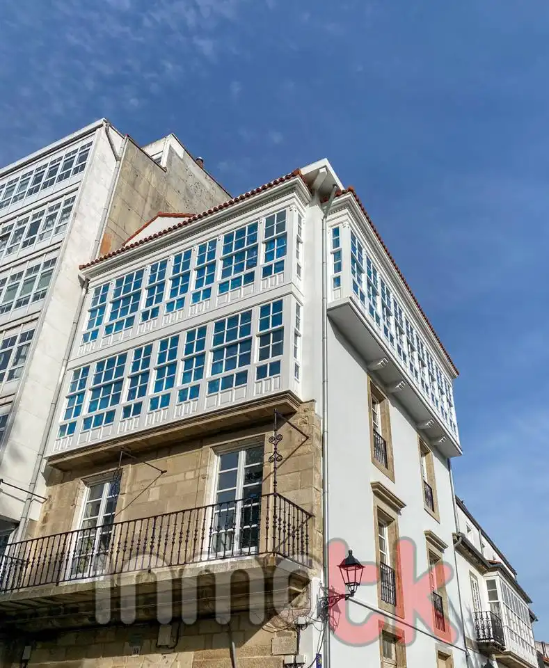 Vista exterior de Pis de lloguer en A Coruña Capital  amb Calefacció