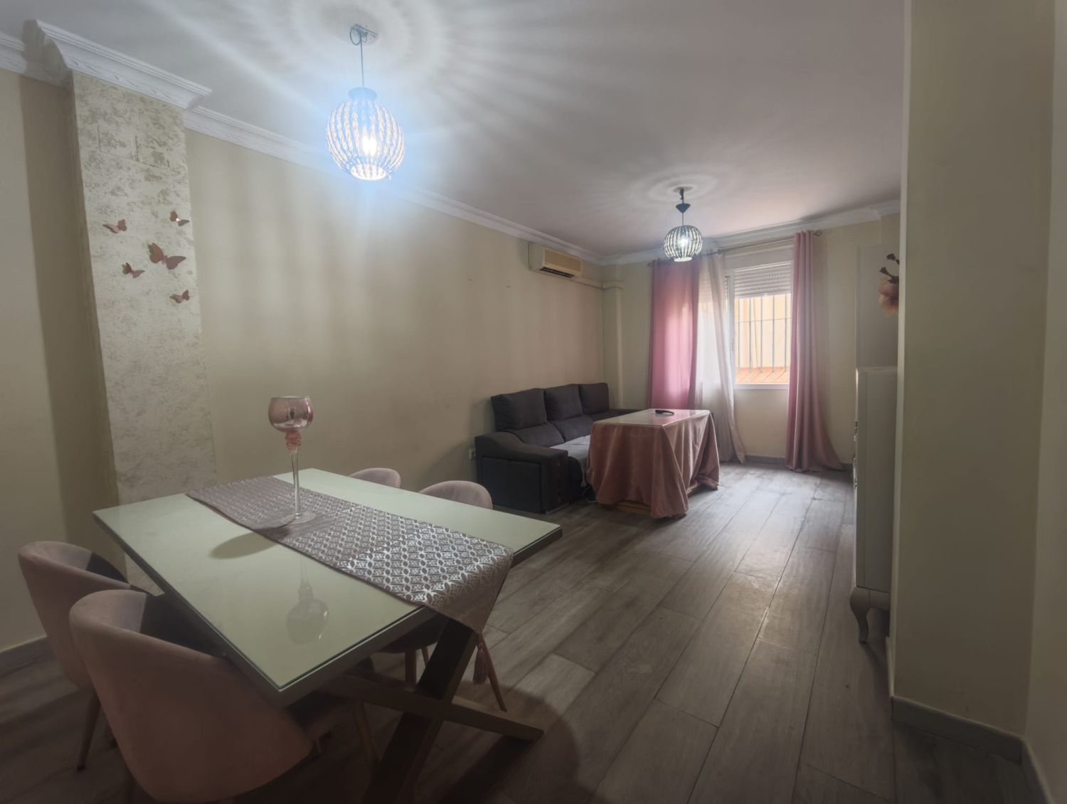 Habitación de Casa o chalet en venta en Alcalá de Guadaira