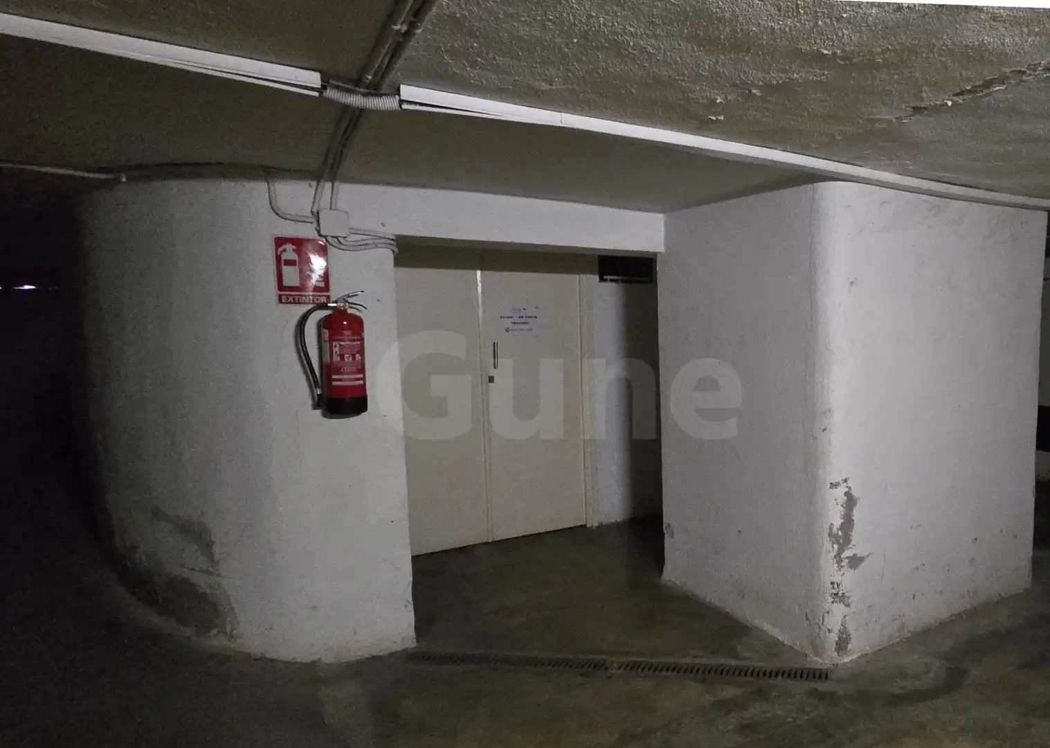 Parkplatz von Lagerraum zum Verkauf in Beasain