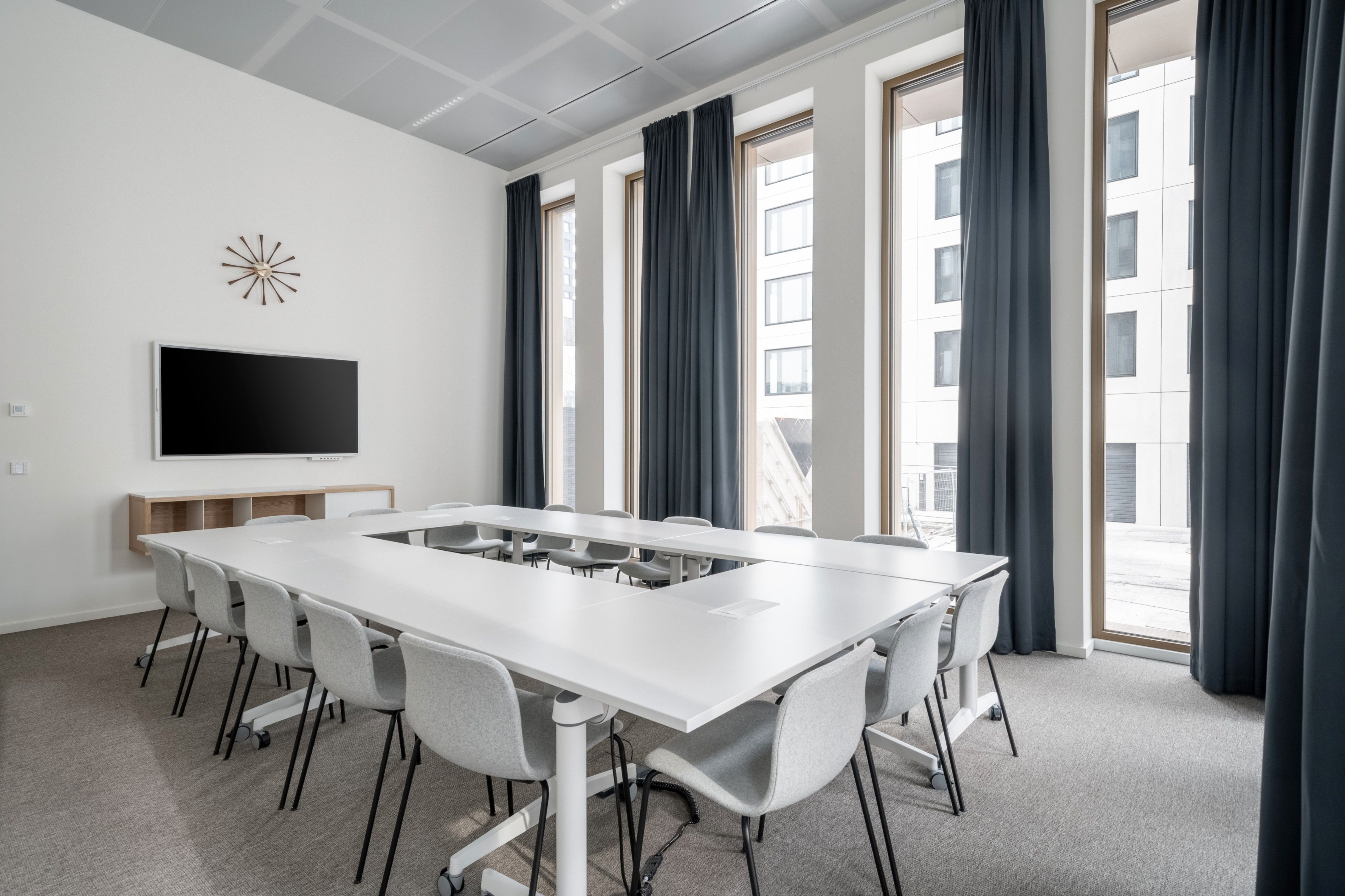 Office to rent in Las Rozas de Madrid  with Air Conditioner, Furnished and Balcony