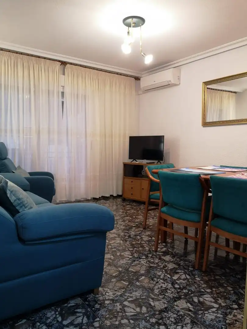 Wohnzimmer von Wohnung zur Miete in Murcia mit Heizung, Abstellraum und Möbliert