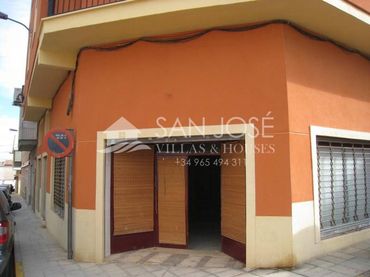 Locale commerciale in vendita a Aspe Centro