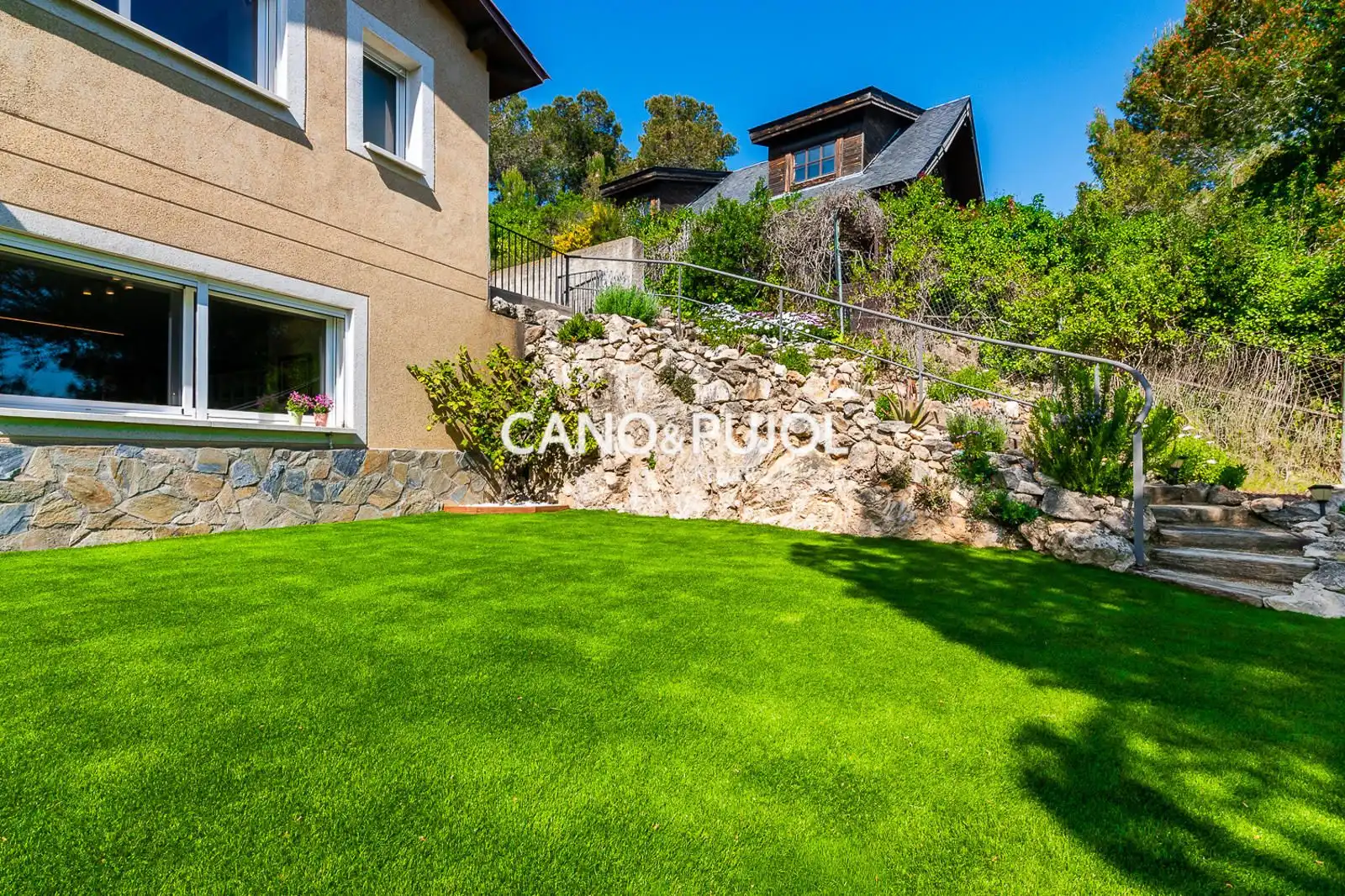 Jardín de Casa o chalet en venta en Corbera de Llobregat con Calefacción, Terraza y Trastero