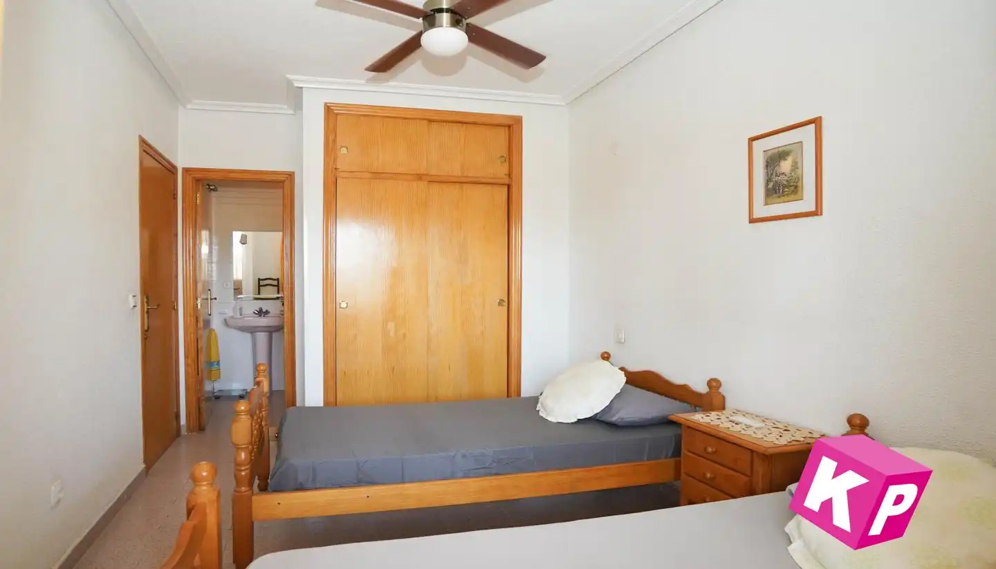 Habitación de Piso en venta en Santa Pola con Terraza y Amueblado