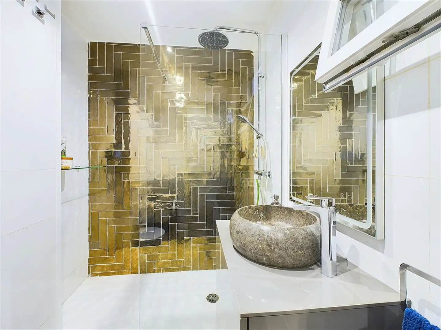 Bany de Apartament en venda en Estepona amb Aire condicionat i Terrassa