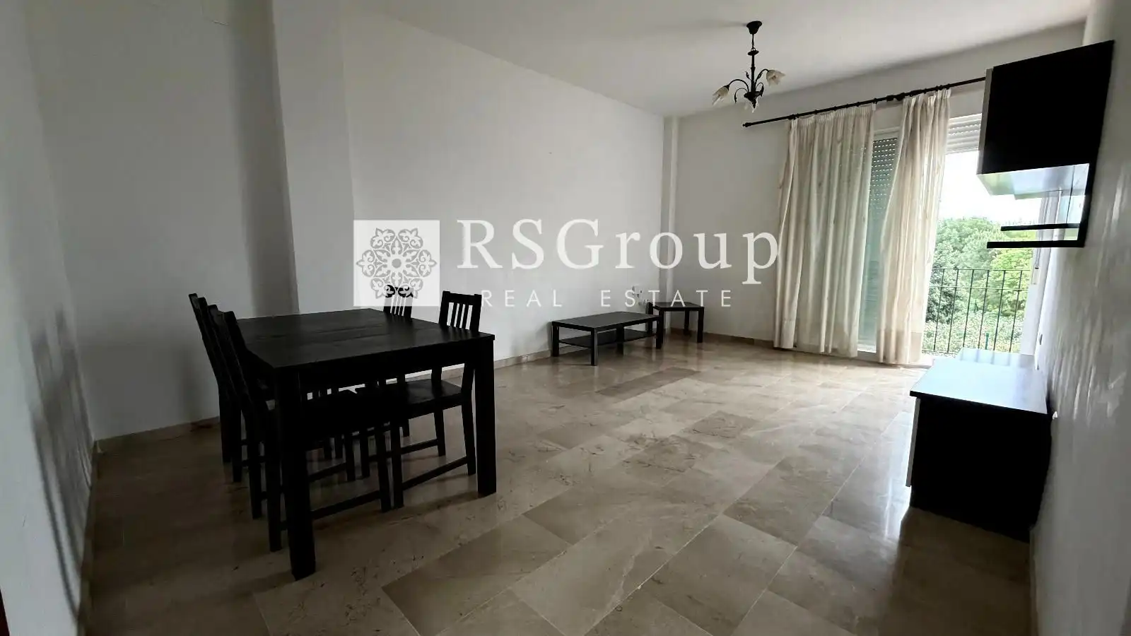 Living room of Flat for sale in Alcalá del Río  with Terrace and Furnished