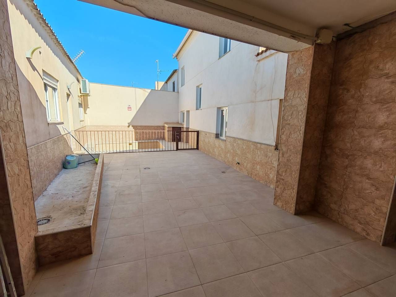 Terrace of House or chalet for sale in Moraleda de Zafayona  with Air Conditioner, Heating and Private garden