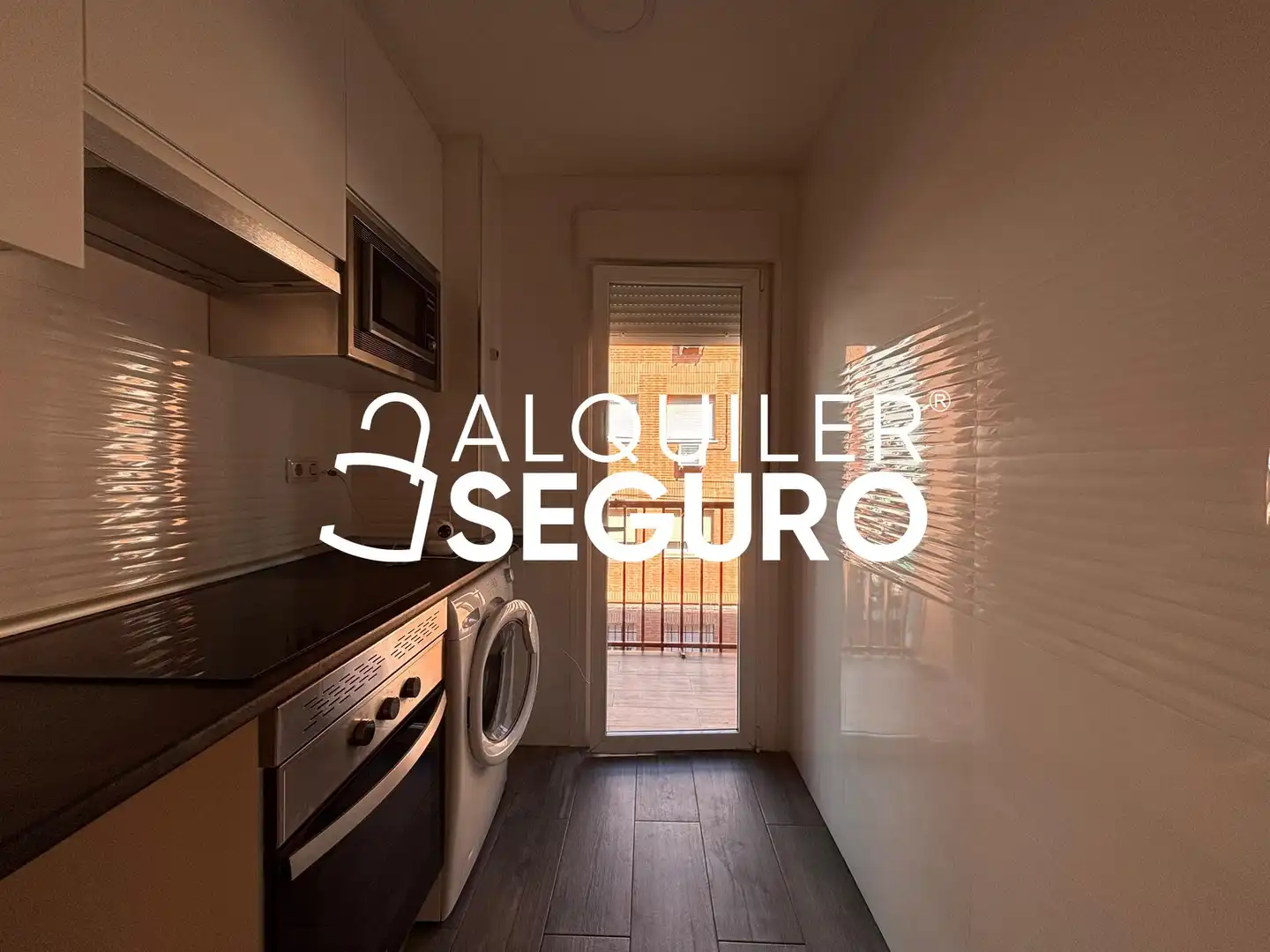 Küche von Wohnung zur Miete in Madrid mit Heizung und Terrasse