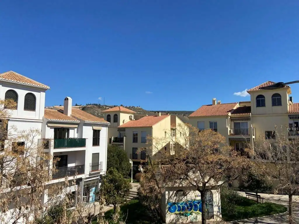 Exterior view of Flat for rent in Granada  with Heating, Private garden and Community pool