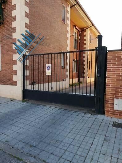 Exterior view of Garage for sale in Meco