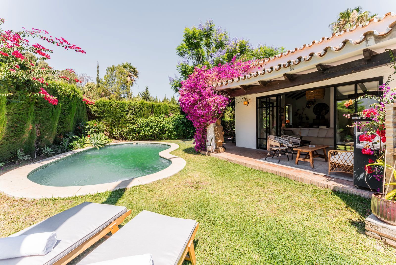 Garden of House or chalet for sale in Estepona  with Air Conditioner, Private garden and Swimming Pool