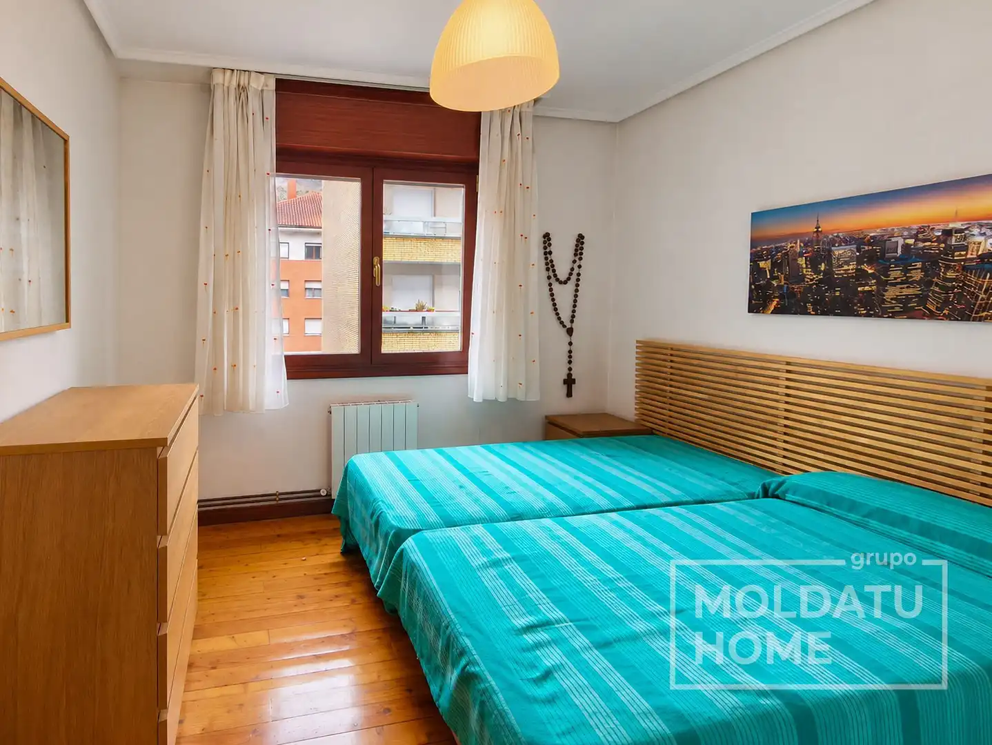 Flat with lift for sale in LEHENDAKARI AGUIRRE, imagen 3