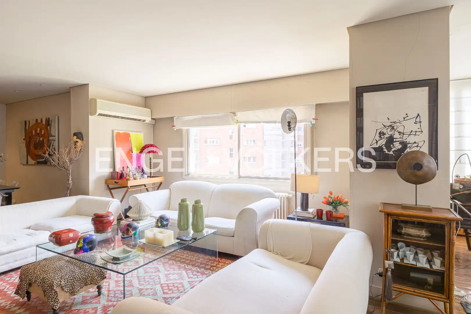 Living room of Flat for sale in Madrid  with Air Conditioner, Heating and Private garden