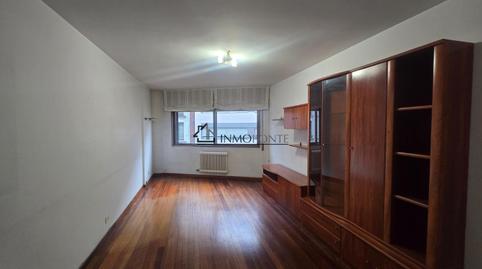 Foto 2 de Piso en venta en Campo da Torre - Mollabao, Pontevedra Capital
