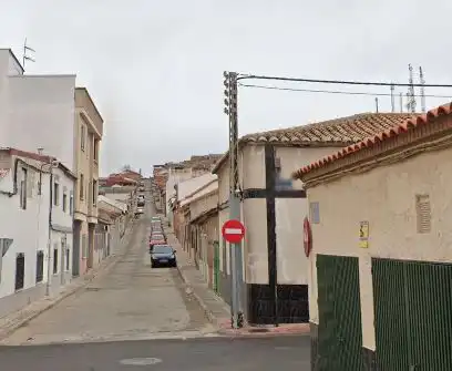 Adossat en venda a ESTRELLA