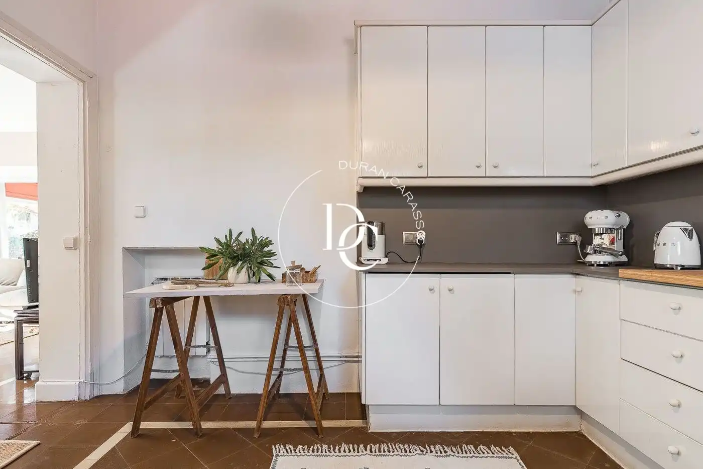 Casa con jardín en venta en Carrer Josep Carbonell i Gener, imagen 16