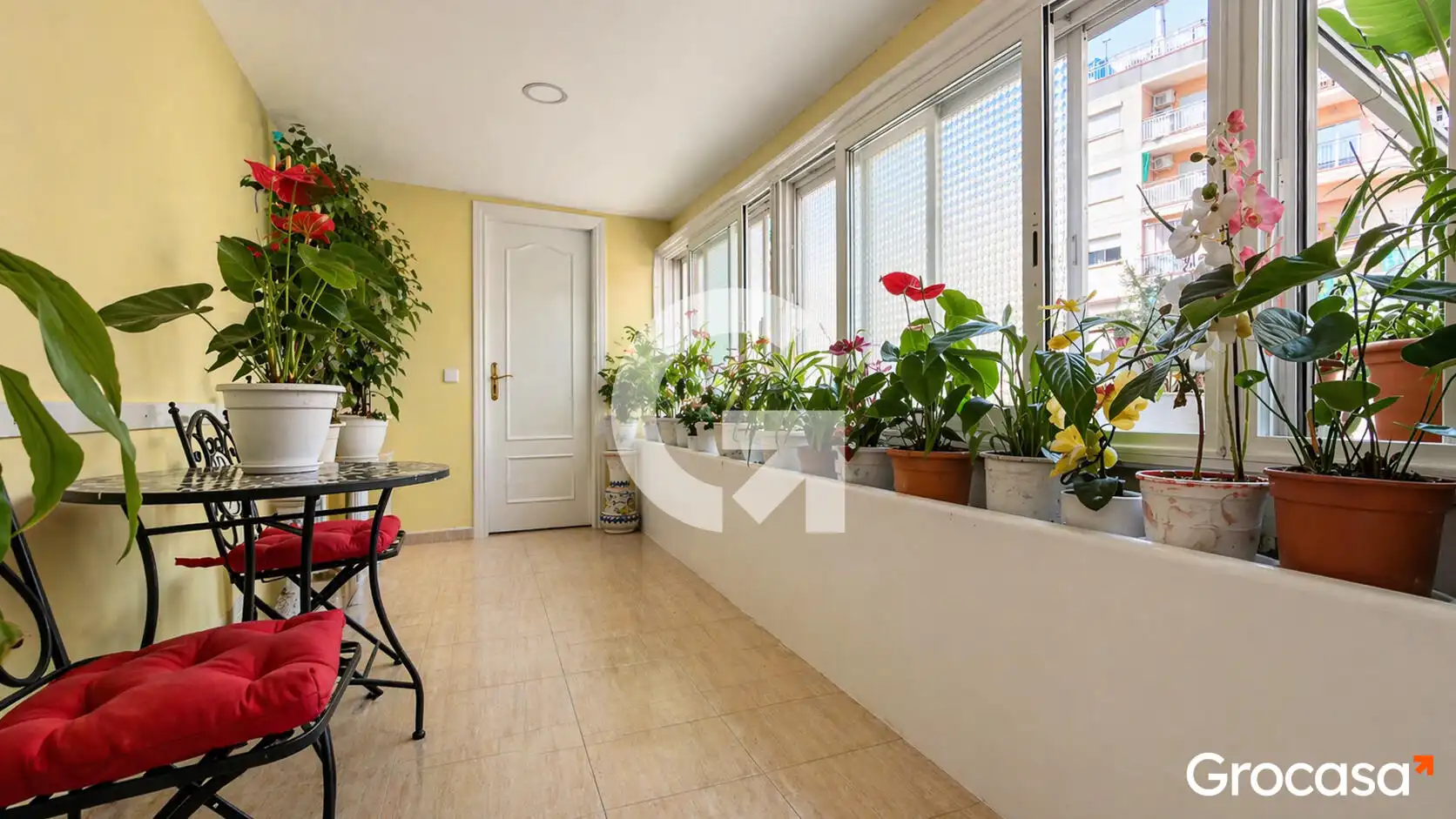 Flat for sale in Esplugues de Llobregat  with Air Conditioner, Terrace and Storage room